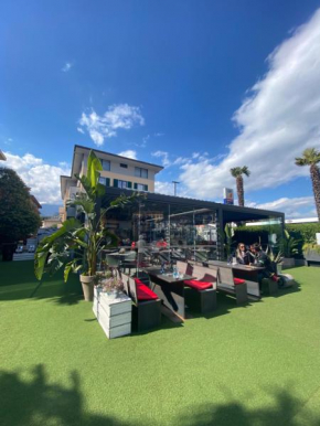 Отель Hotel Aurora & Appartamenti  Наго-Торболе